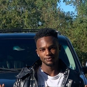 Meet your Posher, Warren